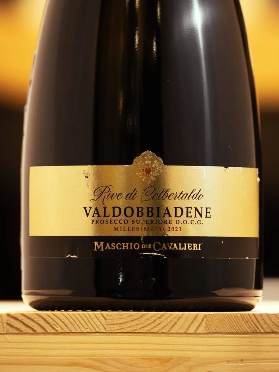 Игристое вино Prosecco Valdobbiadene Superiore Rive Di Colbertaldo Brut Maschio Dei Cavalieri / Просекко Вальдоббьадене Супериоре Риве ди Кольбертальдо Брют Маскио Дей Кавальери