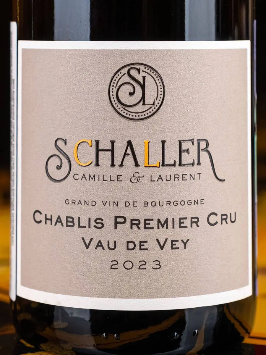 Этикетка Domaine Schaller Chablis 1er Cru Vau De Vey