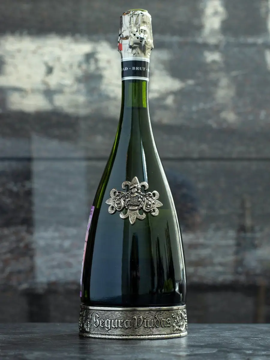 Игристое вино Segura Viudas Cava Brut Reserva Heredad 750 ml / Сегура Виудас Кава Брют Ресерва Эредад 750 мл