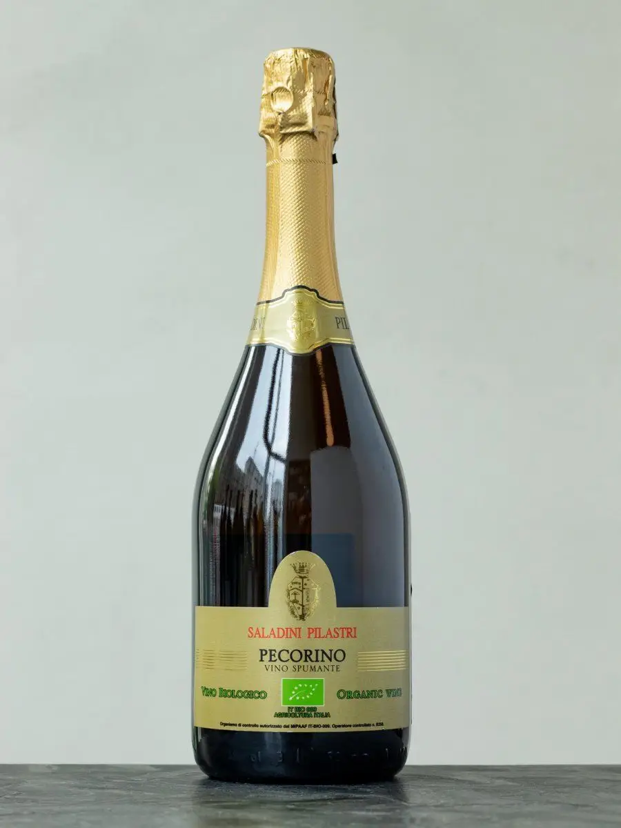 Игристое вино Pecorino Saladini Pilastri / Пекорино Саладини Пиластри