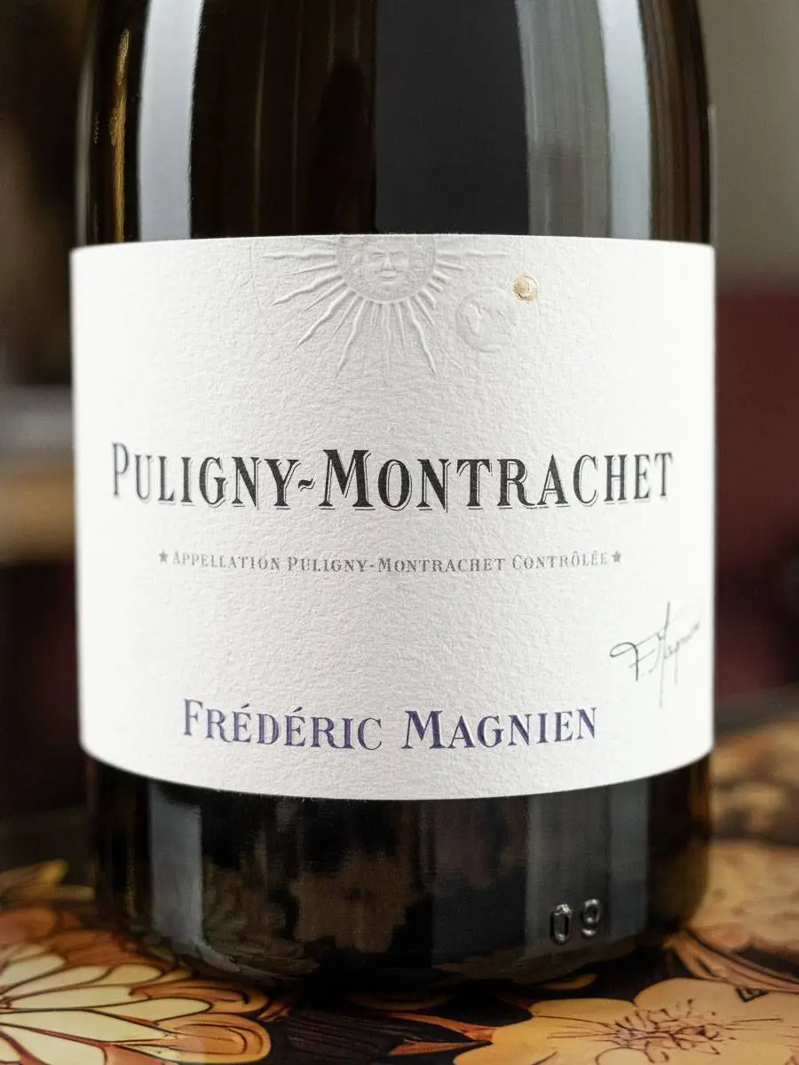 Этикетка Puligny-Montrachet Frederic Magnien 2021