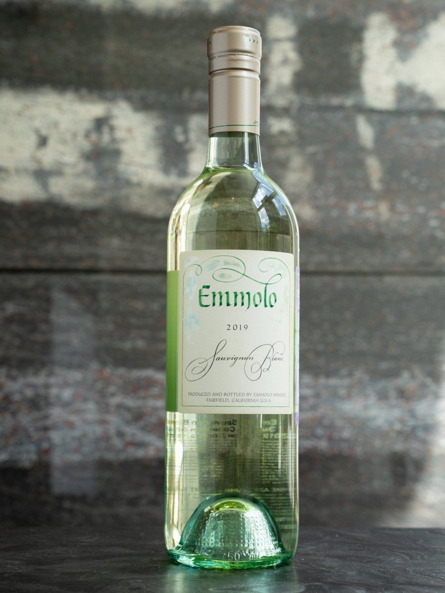 Купить вино Emmolo Sauvignon Blanc в винном ресторане Остерия цена Вино Emmolo Sauvignon Blanc / Эммоло Совиньон Блан