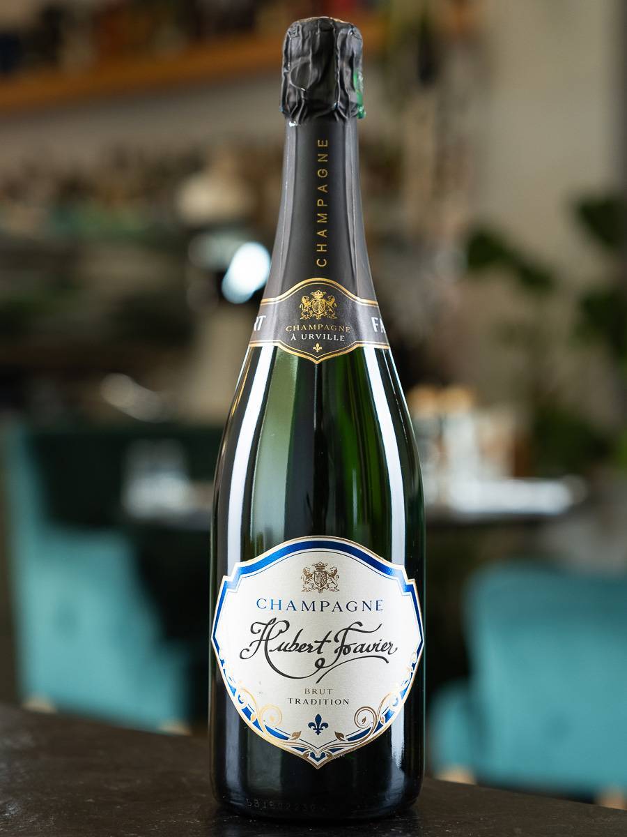 Шампанское Hubert Favier Brut Tradition / Юбер Фавье Брют Традисьон