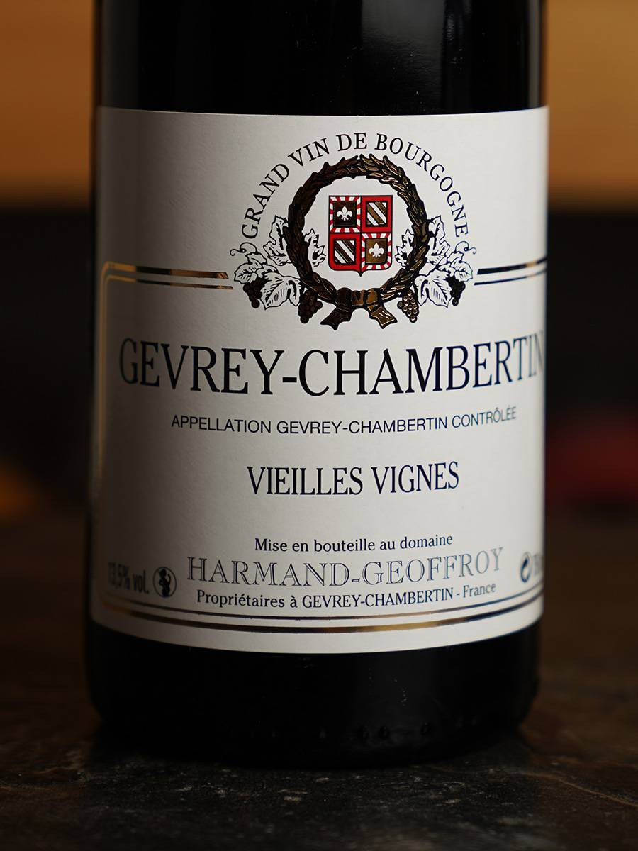 Вино Domain Harmand-Geoffroy Gevrey-Chambertin Vielle-Vignes 2016 купить в винном ресторане Остерия - лучшая цена Вино Domain Harmand-Geoffroy Gevrey-Chambertin Vielle-Vignes 2016 / Домэн Арман-Жеффруа Жеврэ-Шамбертэн Вьей Винь 2016