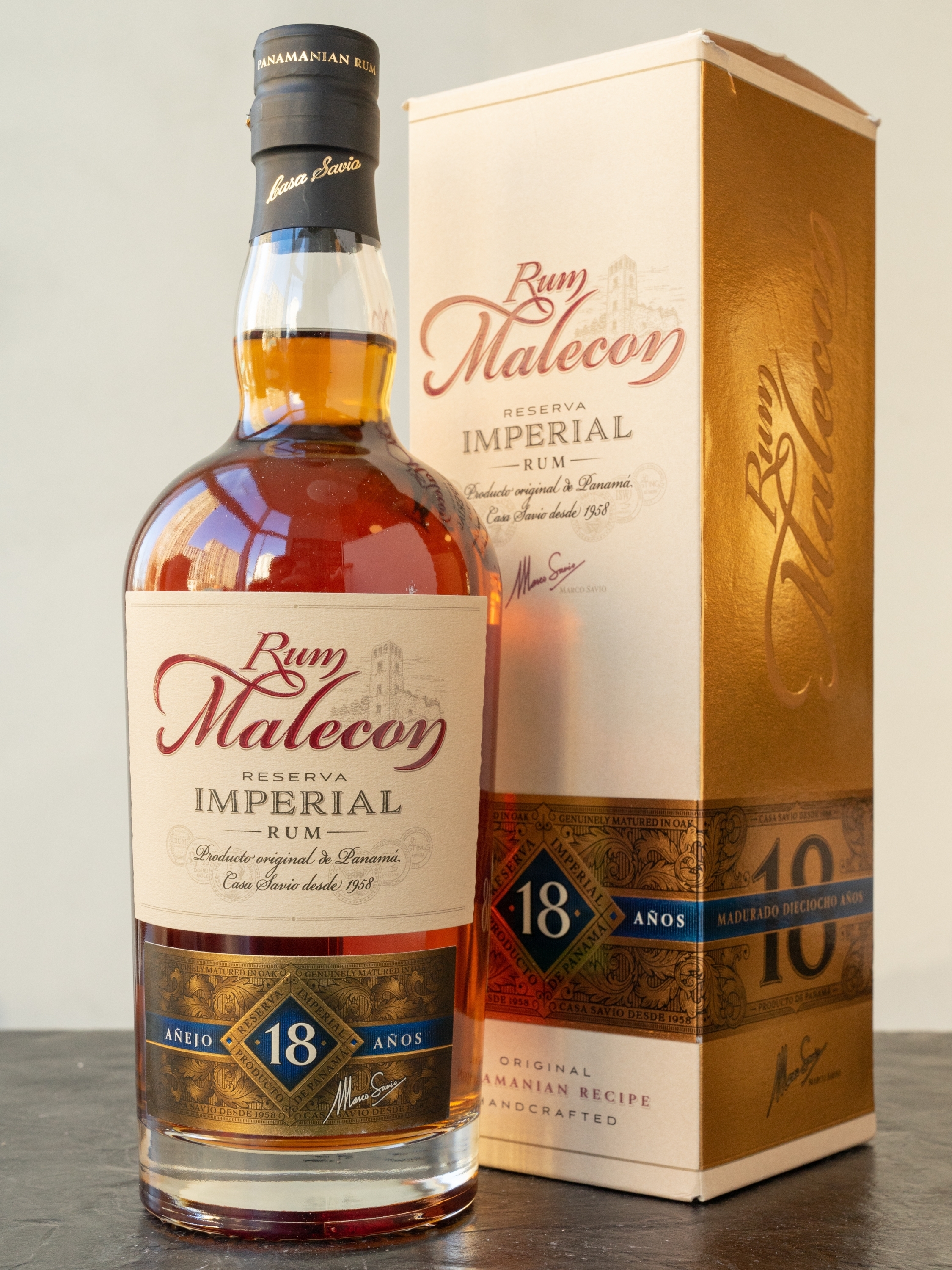 Ром Malecon Reserva Imperial Anejo 18 Anos купить в винном ресторане Остерия Амичи - лучшая цена Ром Malecon Reserva Imperial Anejo 18 Anos / Малекон Резерва Импереал 18 лет