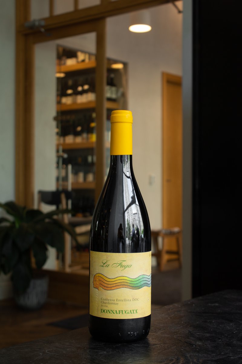 Вино Donnafugata La Fuga Chardonnay купить в винном ресторане Остерия - лучшая цена Вино Donnafugata La Fuga Chardonnay / Ла Фуга Шардоне