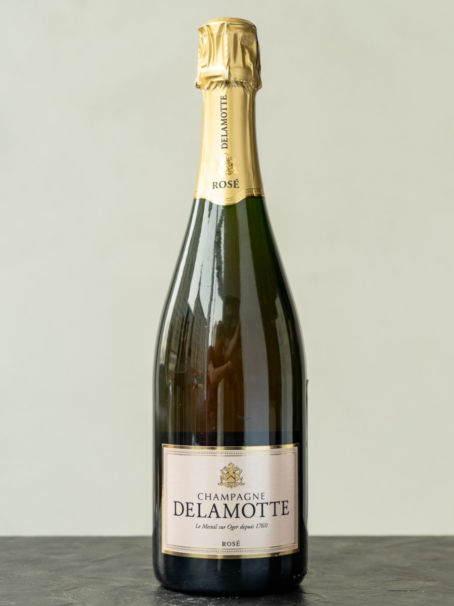 Шампанское Delamotte Rose Brut купить в винном ресторане Остерия - лучшая цена Шампанское Delamotte Rose Brut / Деламотт Шампань Розе