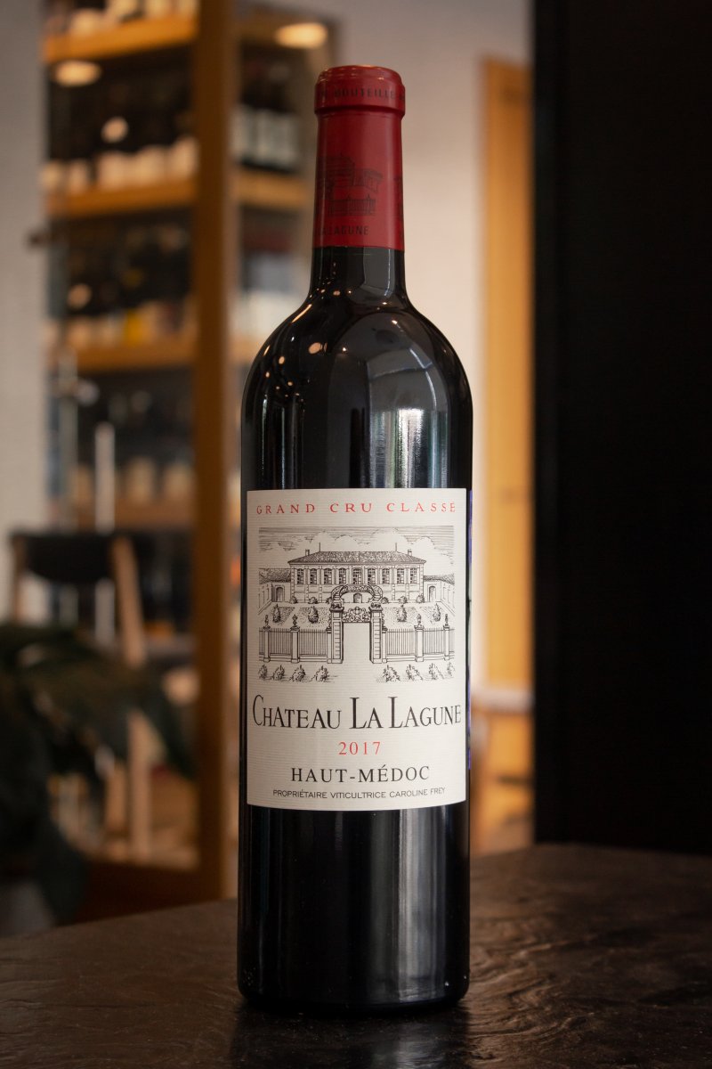 Вино Chateau La Lagune Haut-Medoc AOC 3-eme Grand Cru Classe 2017 купить в ресторане Остерия - лучшая цена Вино Chateau La Lagune Haut-Medoc AOC 3-eme Grand Cru Classe 2017 / О-Медок Шато Ля Лагюн 2017