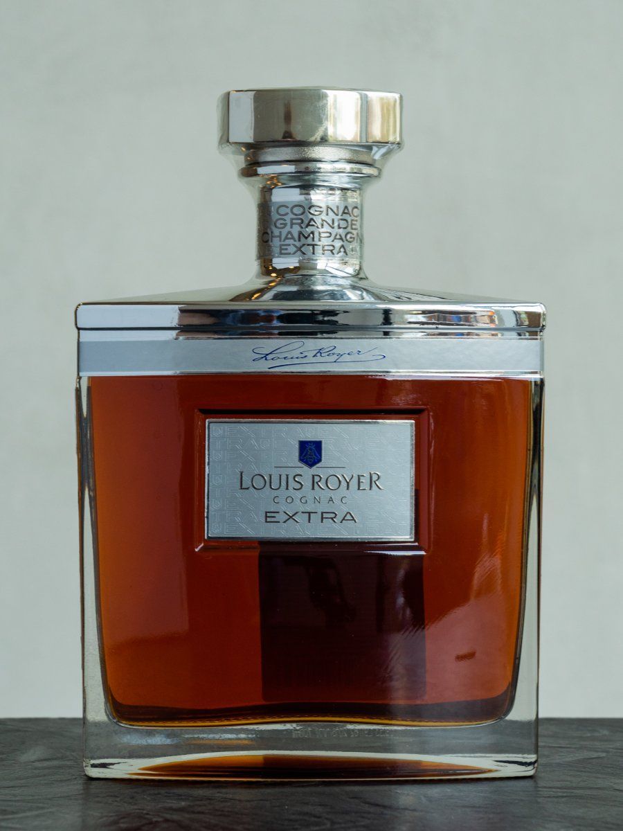 Коньяк Louis Royer Extra - купить по лучшей цене в ресторане Osteria Amici Коньяк Louis Royer Extra / Луи Руайе Экстра