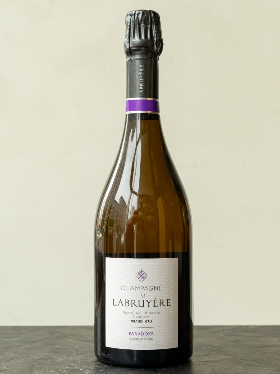 Шампанское J.M. Labruyere Champagne Grand Cru Paradoxe Blanc de Noirs купить в винном ресторане Остерия - лучшая цена Шампанское J.M. Labruyere Champagne Grand Cru Paradoxe Blanc de Noirs / Гран Крю Экстра Брют Блан де Нуар Парадокс Лабрюйер