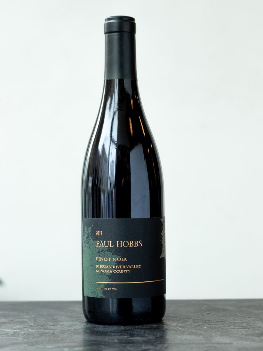Купить американской вино Paul Hobbs Pinot Noir в винном ресторане Osteria Amici Мосфильмовская 88 Вино Paul Hobbs Pinot Noir / Пол Хоббс Пино Нуар