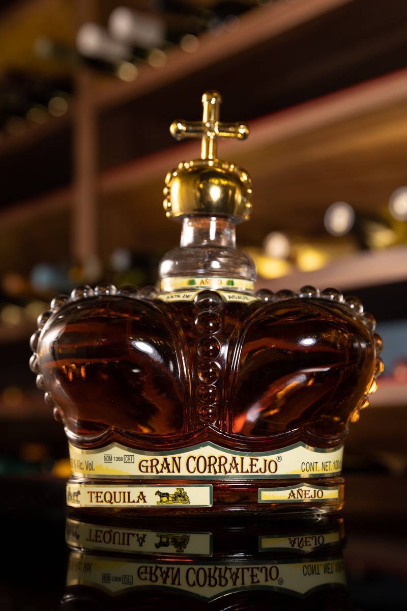Текила Gran Corralejo Anejo купить в ресторане Остерия - лучшая цена в городе Текила Gran Corralejo Anejo / Гран Корралехо Аньехо