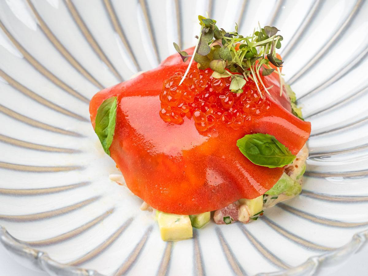 Салат с крабом и креветками