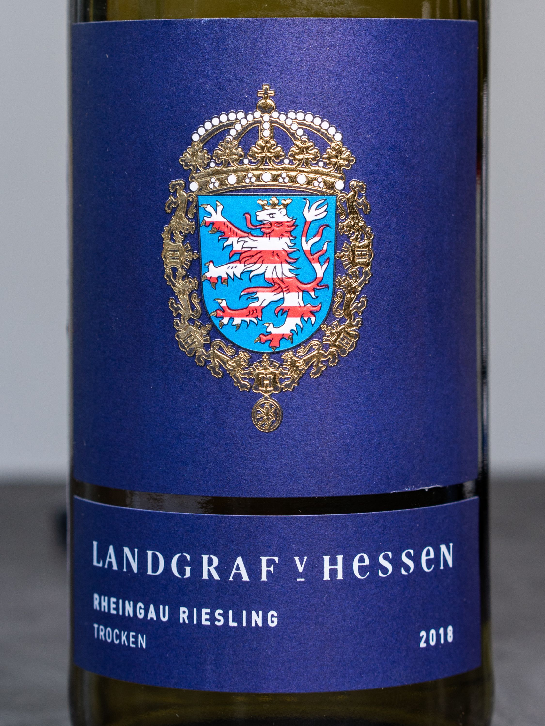 Купить вино Prinz von Hessen Landgraf von Hessen Riesling Qualitatswein в винном ресторане Остерия цена Вино Prinz von Hessen Landgraf von Hessen Riesling Qualitatswein / Ландграф фон Гессен Рислинг