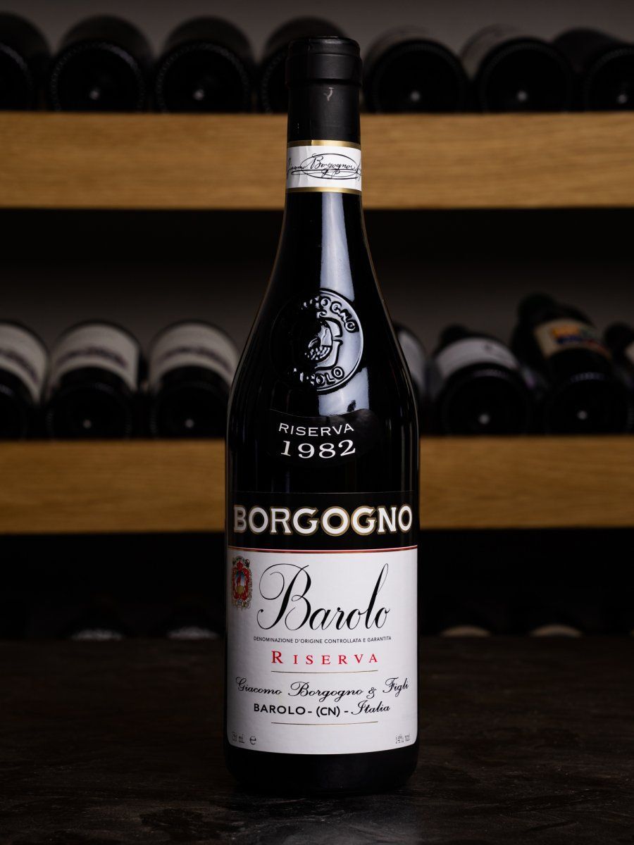 Вино Borgogno Barolo Riserva 1982 / Боргогно Бароло Ризерва 1982