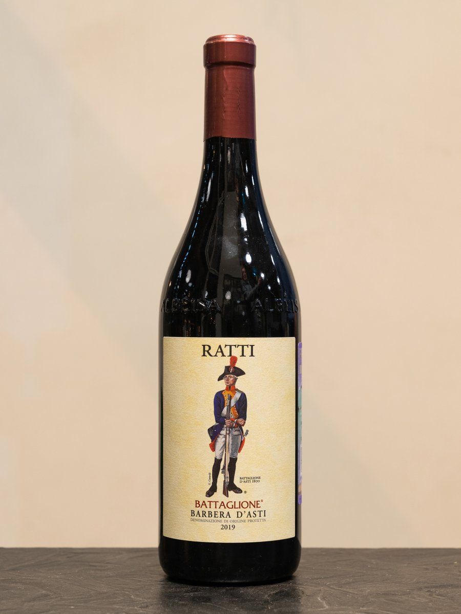 Вино Barbera d`Asti Bataglione Ratti купить в Остерия Амичи Мосфильмовская 88 Вино Barbera d`Asti Bataglione Ratti / Барбера д'Асти Бальоне Ратти
