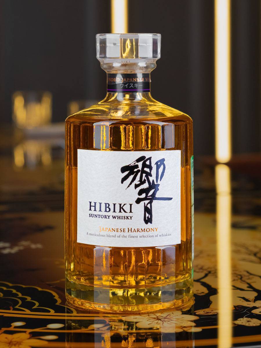 Виски Hibiki Japanese Harmony / Хибики Джапаниз Хармони