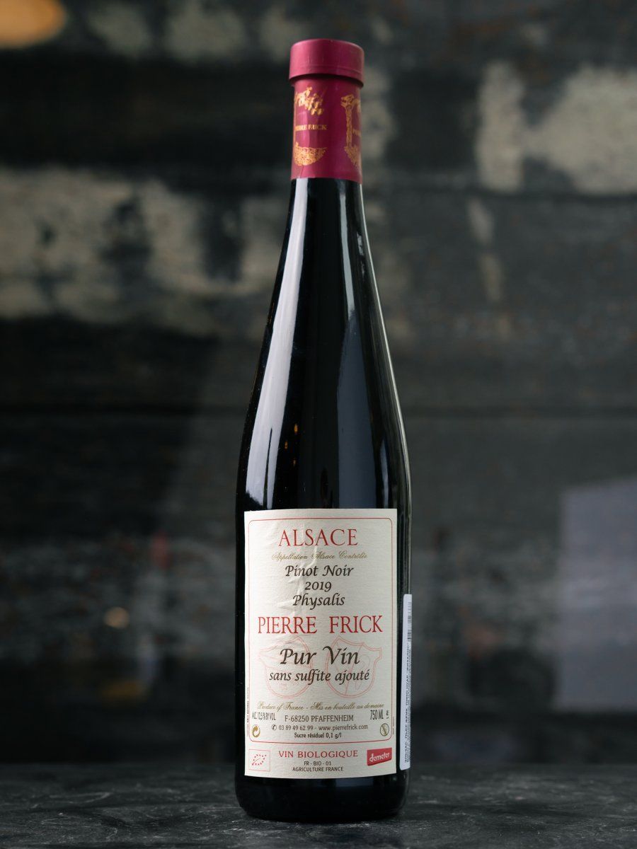Вино Pierre Frick Physalis Pinot Noir Alsace купить в ресторане Остерия - лучшая цена Вино Pierre Frick Physalis Pinot Noir Alsace / Пьер Фрик Физалис Пино Нуар