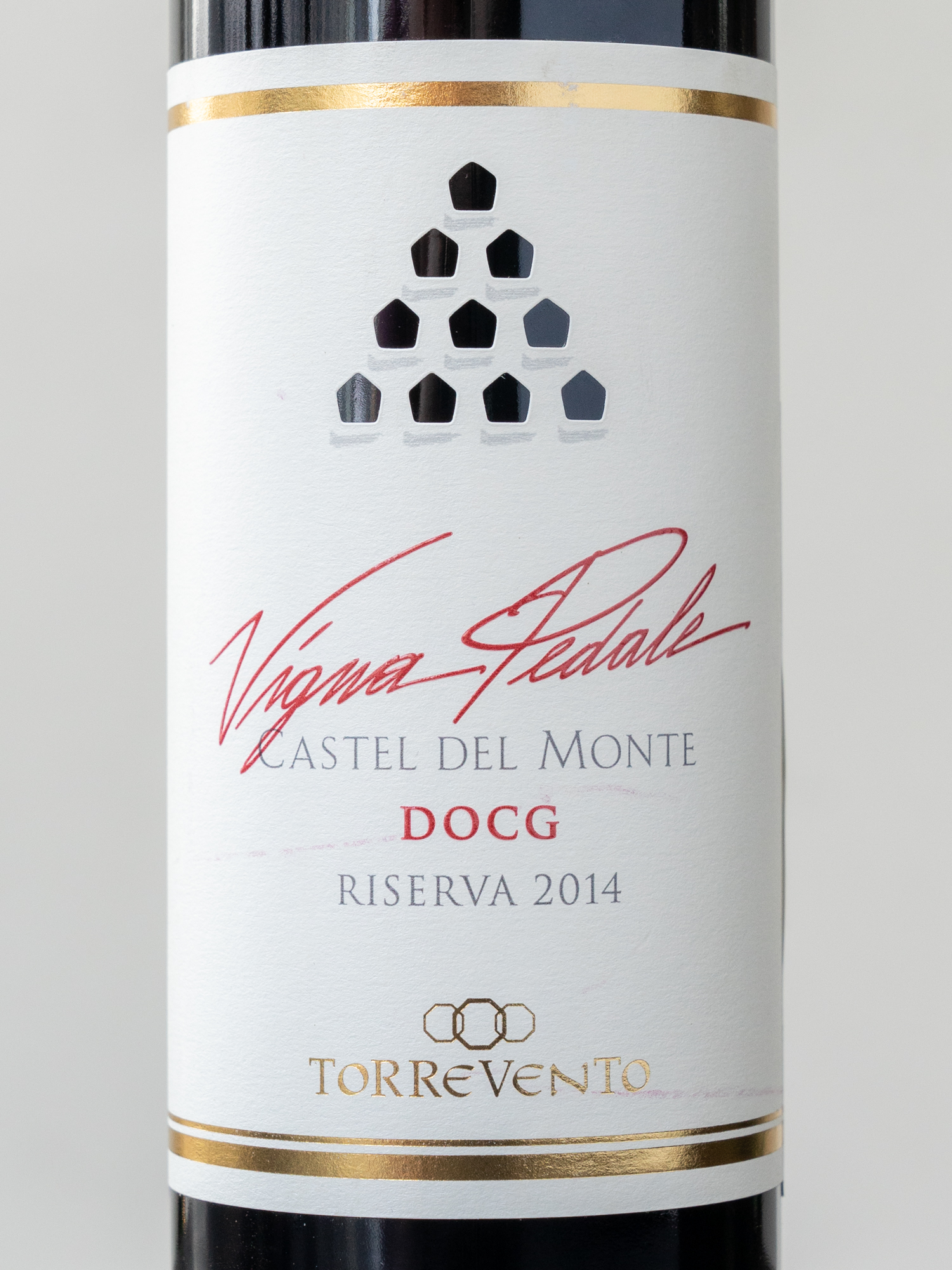 Вино Torrevento Vigna Pedale Riserva Castel del Monte купить в ресторане Остерия - лучшая цена Вино Torrevento Vigna Pedale Riserva Castel del Monte / Винья Педале Ризерва