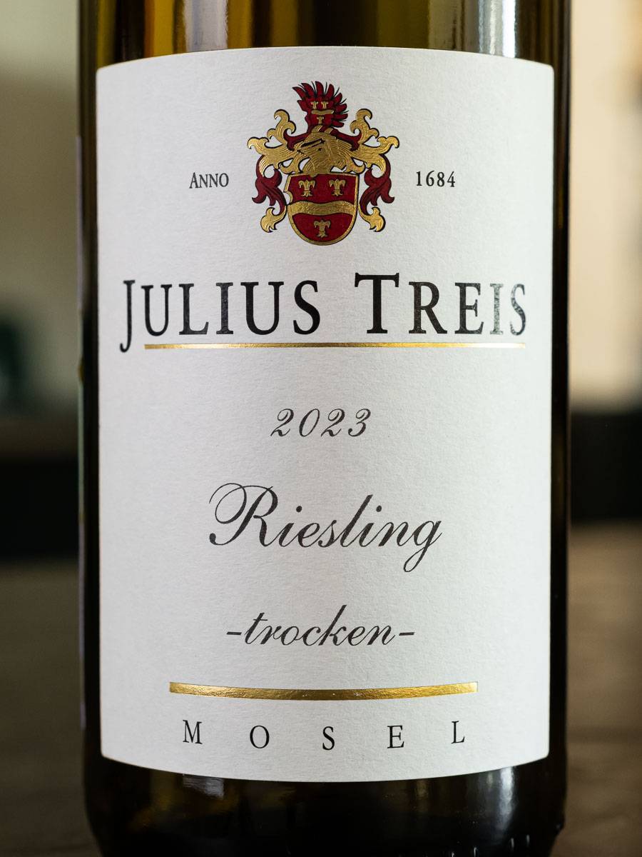 Вино Julius Treis Riesling Trocken / Рислинг Мозель Юлиус Трайс