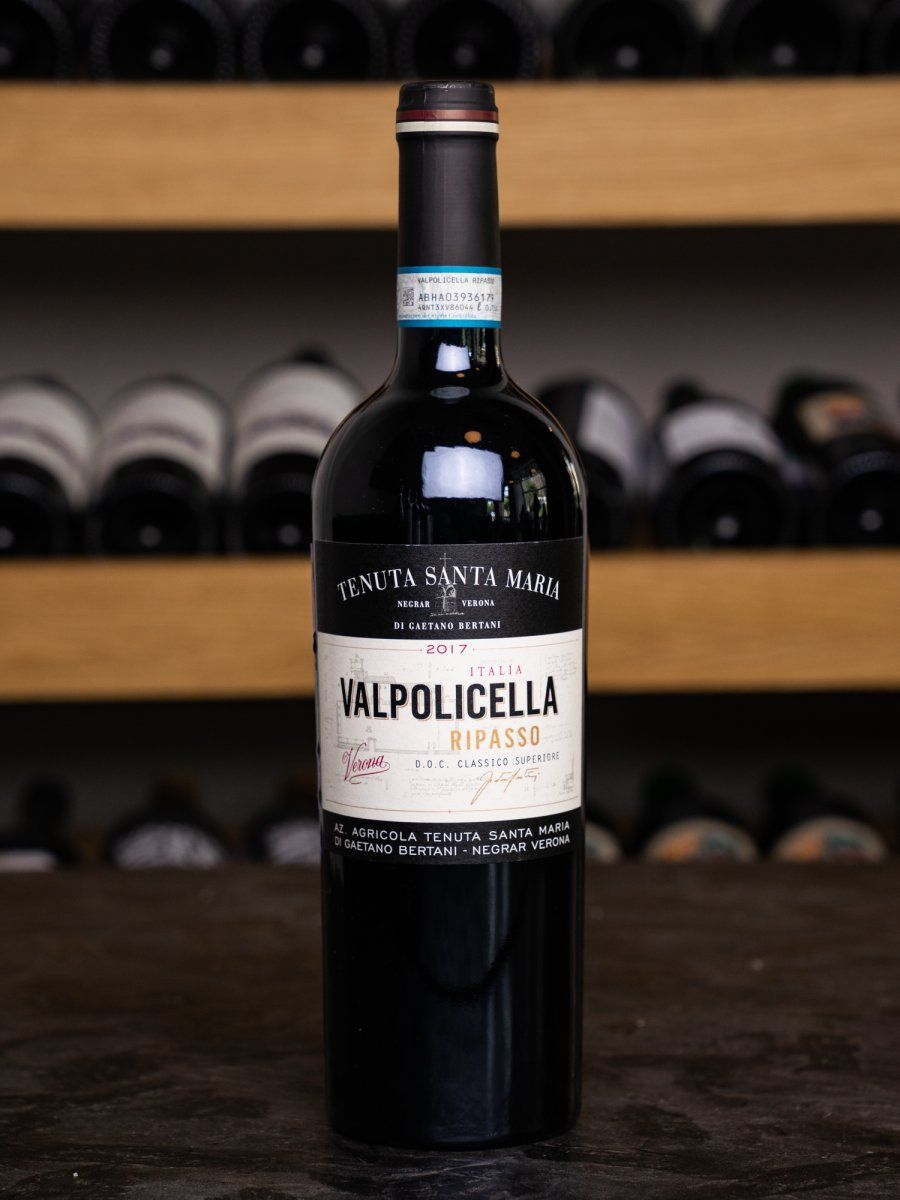 Купить вино Tenuta Santa Maria Valpolicella Ripasso Classico Superiore в винном ресторане Остерия цена Вино Tenuta Santa Maria Valpolicella Ripasso Classico Superiore / Тенута Санта Мария Вальполичелла Рипассо Классико Суперьоре