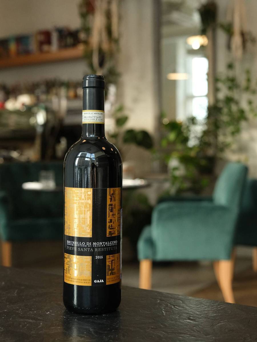 Купить вино Gaja Pieve Santa Restituta Brunello di Montalcino в ресторане Остерия цена Вино Gaja Pieve Santa Restituta Brunello di Montalcino / Гайя Пьев Санта Ресититута Брунелло ди Монтачино