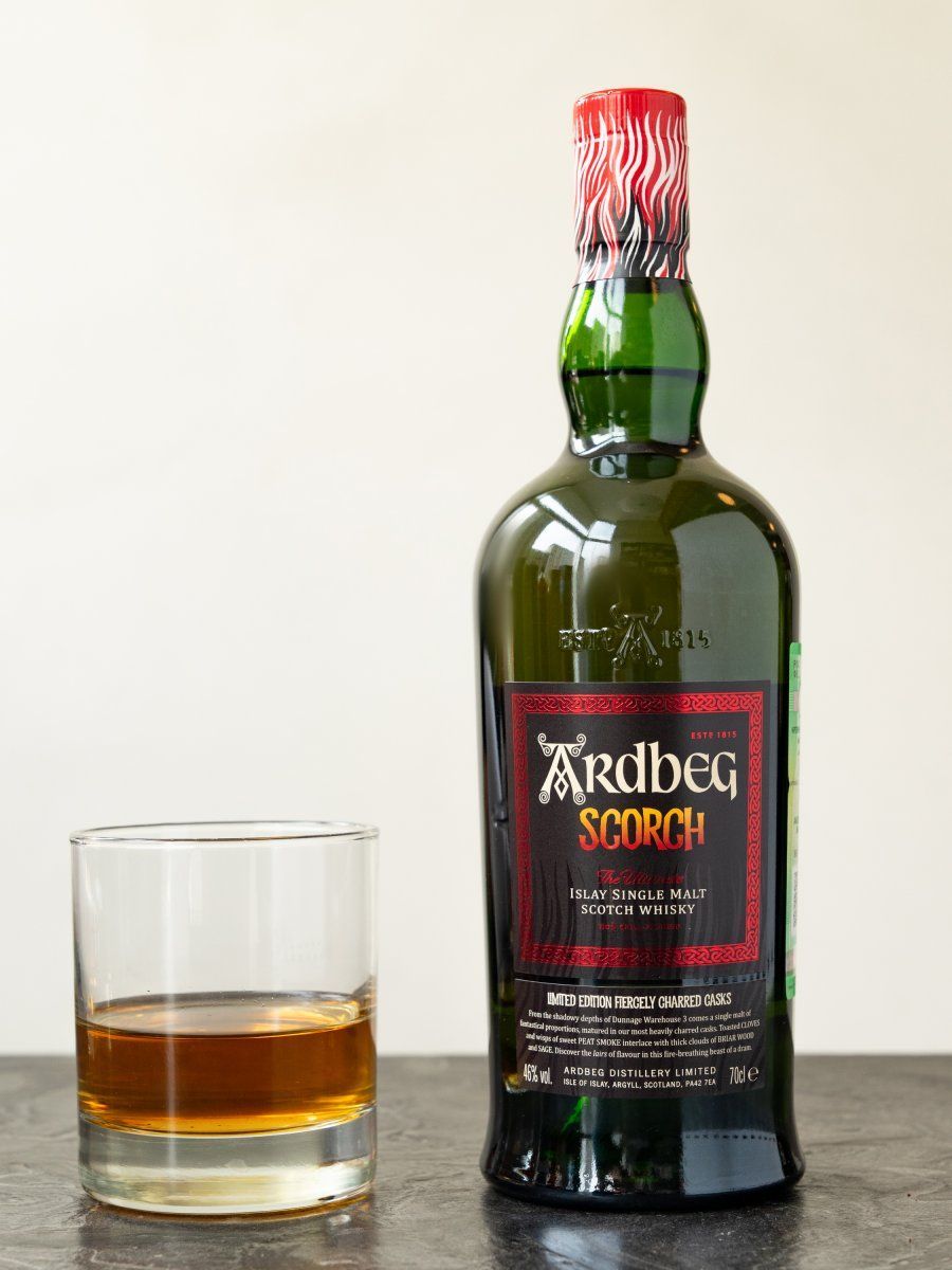 Виски Ardbeg Scorch Limited Edition купить в ресторане Остерия - лучшая цена Виски Ardbeg Scorch Limited Edition / Ардбег Скорч Лимитед Эдишн