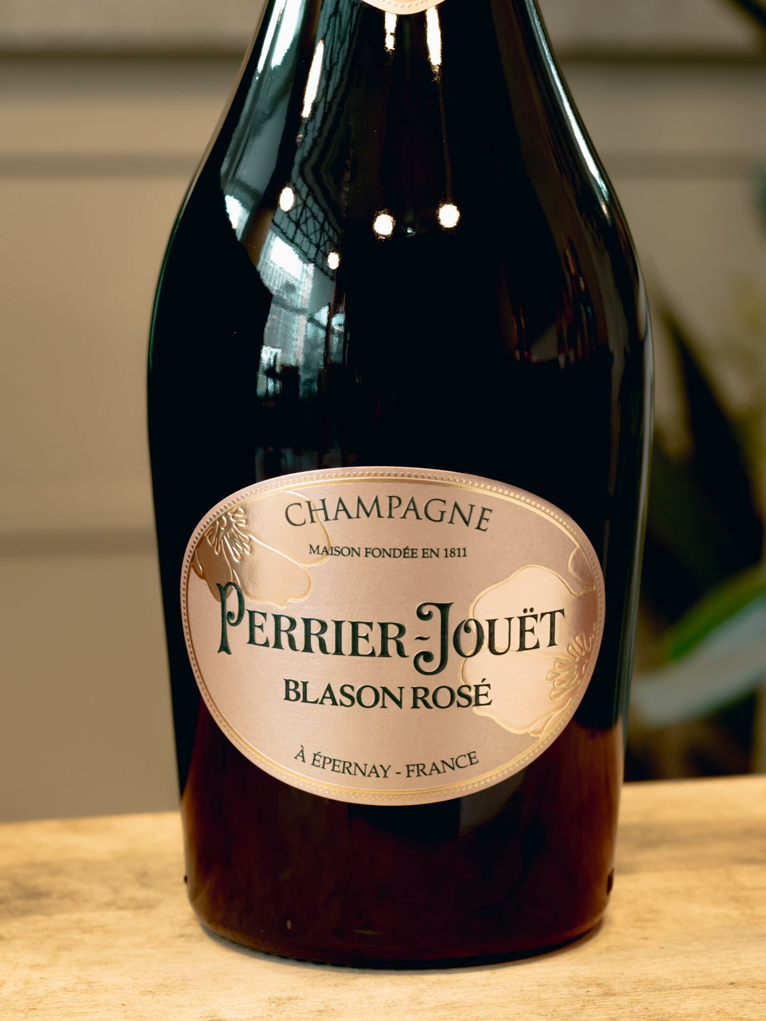 Этикетка Perrier-Jouet Blason Rose