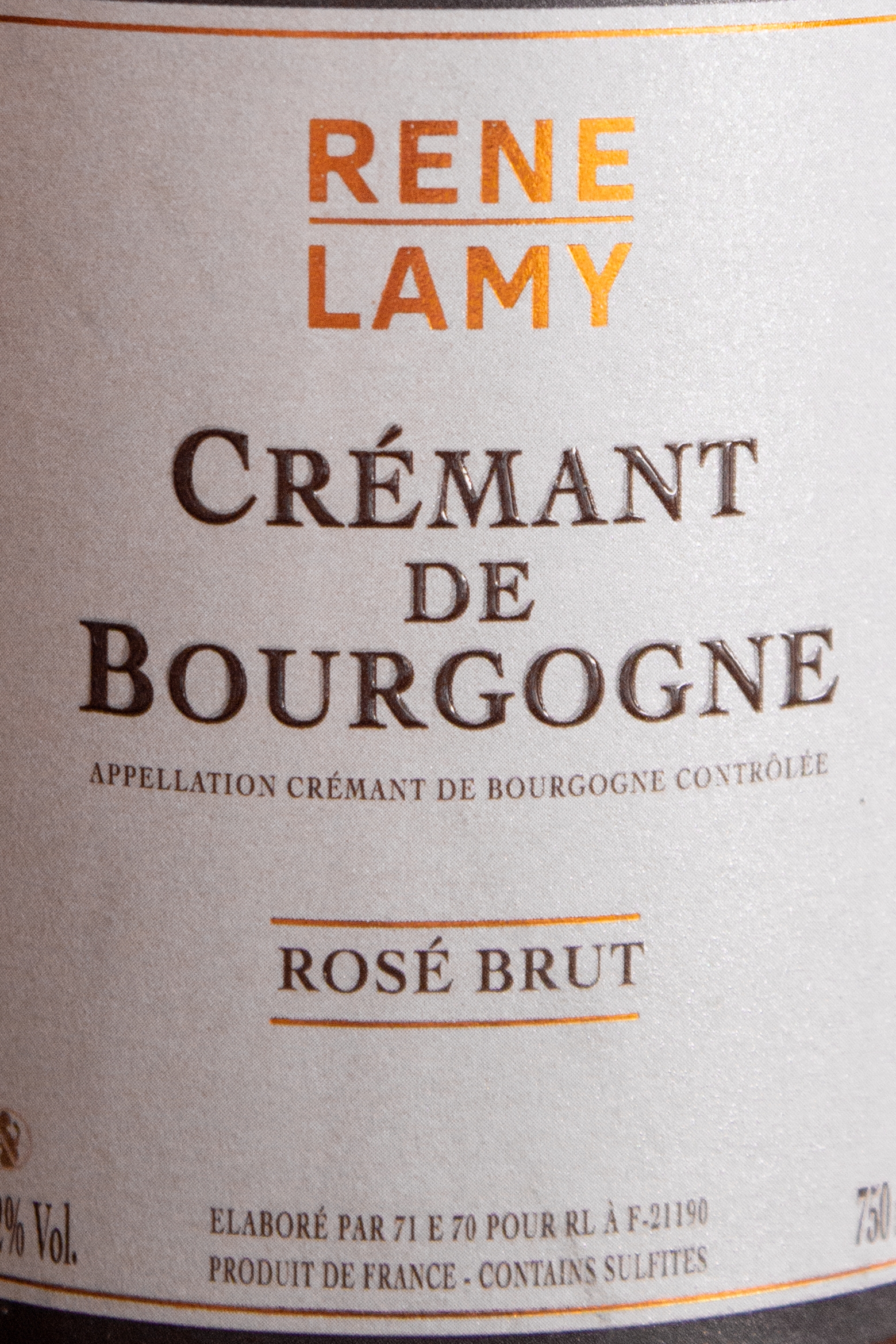 Игристое вино Rene Lamy Cremant de Bourgogne Rose Brut купить в винном ресторане Остерия - лучшая цена Игристое вино Rene Lamy Cremant de Bourgogne Rose Brut / Рене Лами Креман де Бургонь Розе Брют