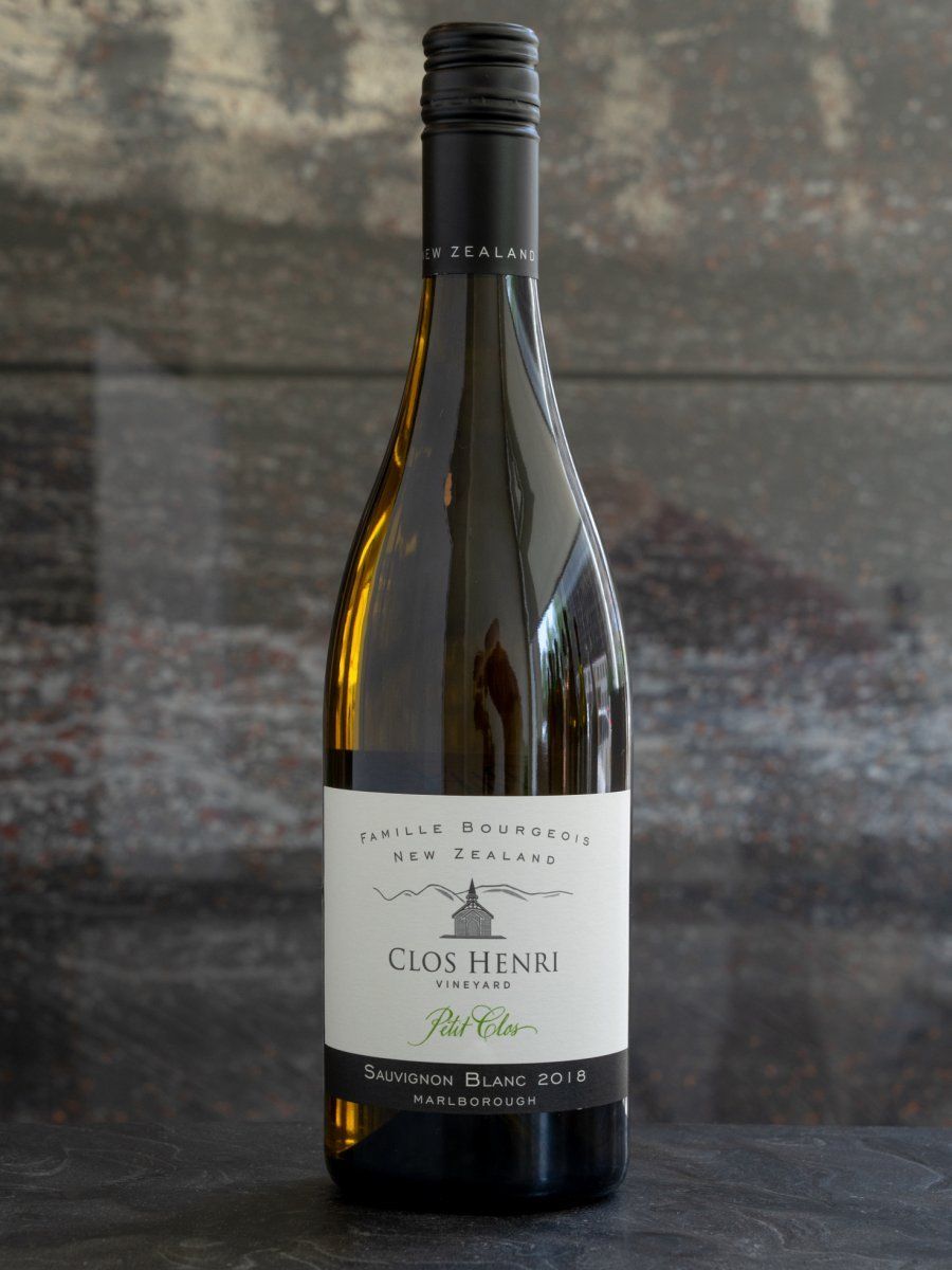 Купить вино Petit Clos Sauvignon Blanc Marlborough в винном ресторане Остерия цена Вино Petit Clos Sauvignon Blanc Marlborough / Пти Кло Совиньон Блан Мальборо