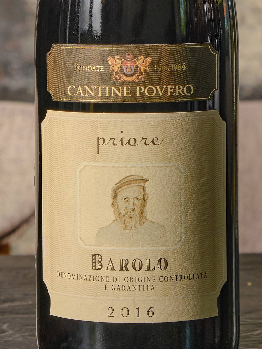 Вино Cantine Povero Barolo Priore DOCG купить в винном ресторане Остерия - лучшая цена Вино Cantine Povero Barolo Priore DOCG 2016 / Бароло Приоре Кантине Поверо