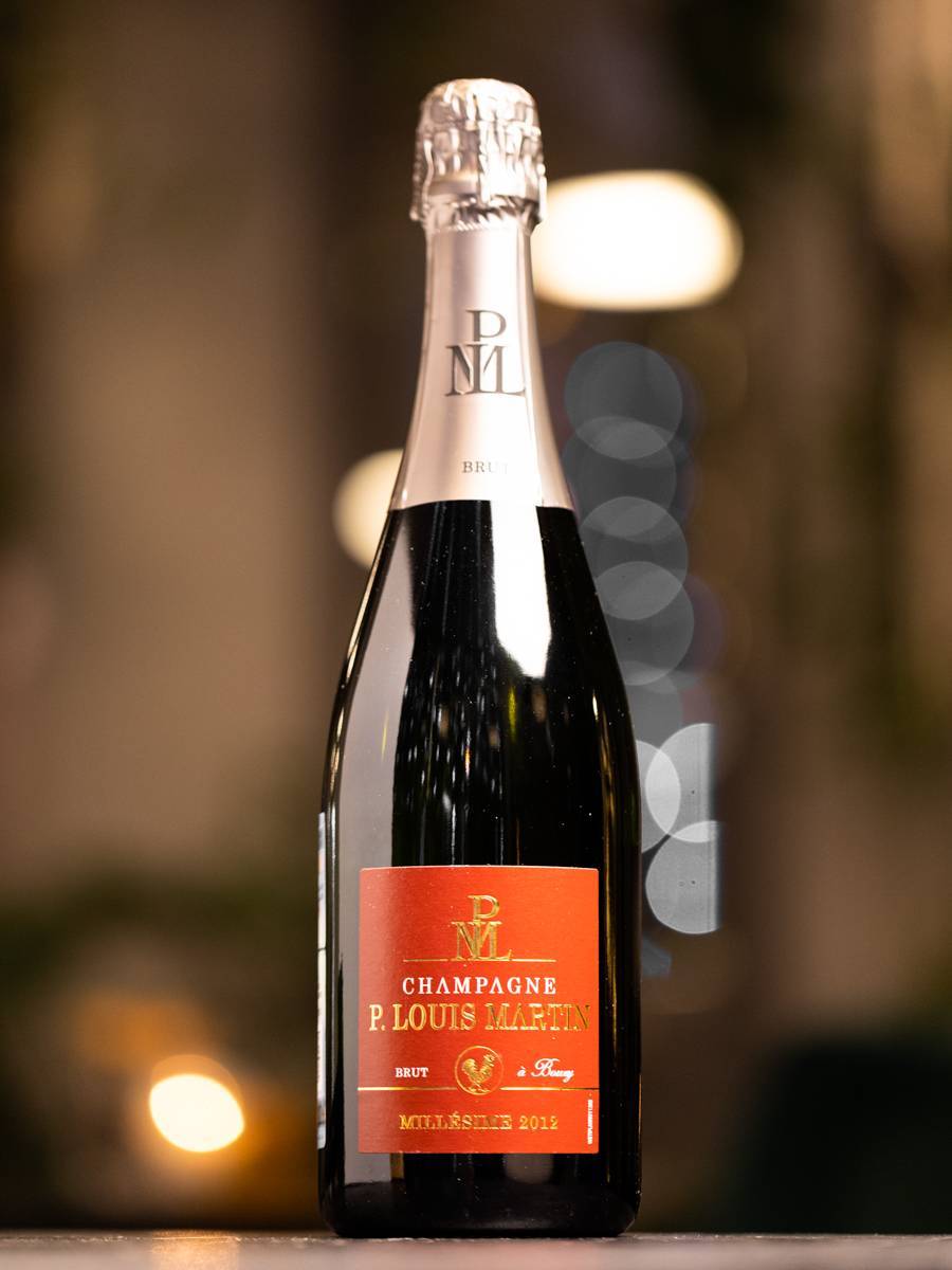 Шампанское P. Louis Martin Millesime Brut 2012 купить в винном ресторане Остерия - лучшая цена Шампанское P. Louis Martin Millesime Brut 2012 / П. Луи Мартан Миллезим Брют