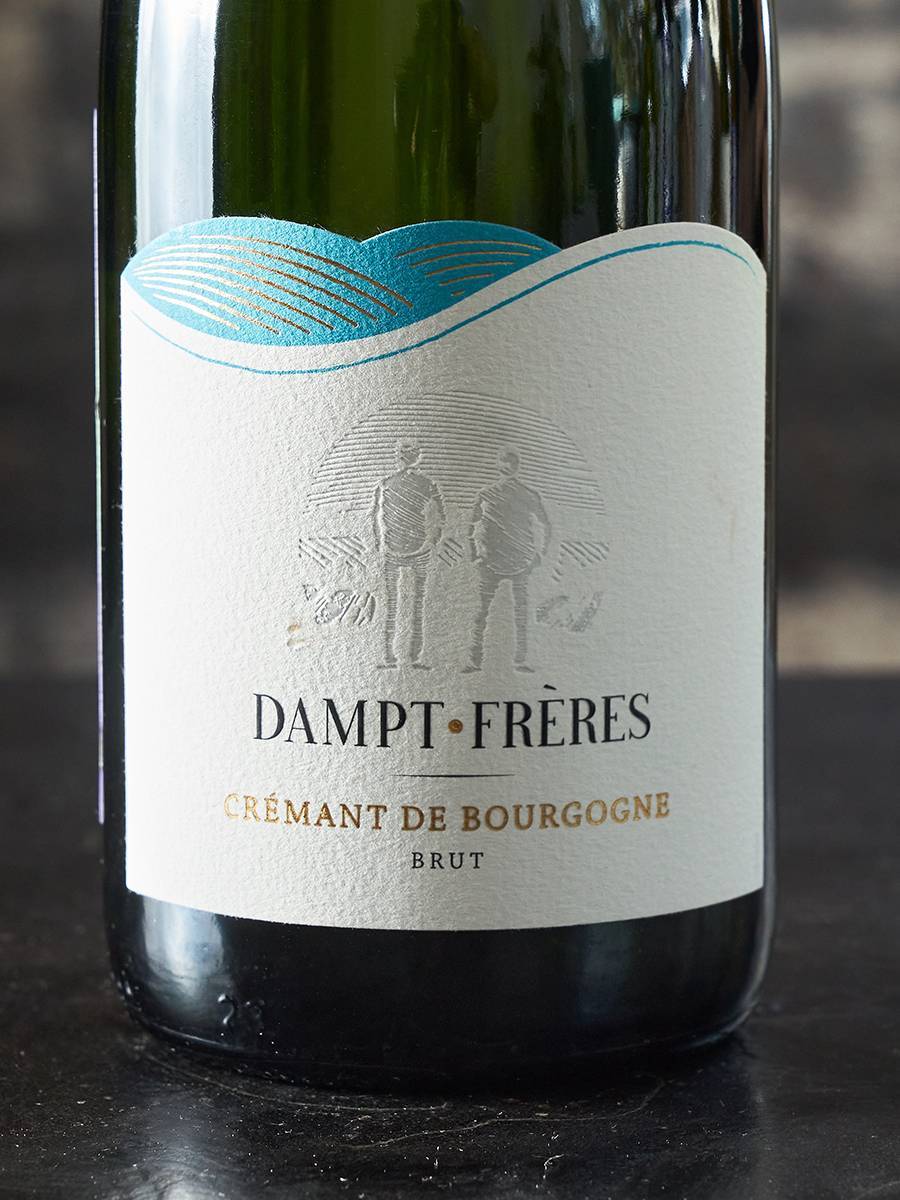 Этикетка Dampt Freres Brut Cremant de Bourgogne AOC