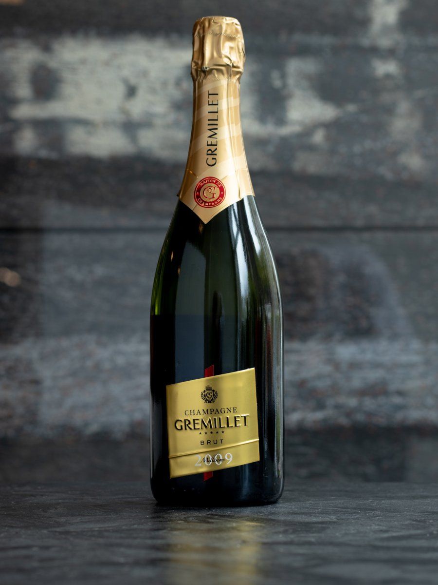 Купить шампанское Champagne Gremillet Le Millesime- лучшая цена и выбор в Остерия Амичи Шампанское Champagne Gremillet Le Millesime / Шампань Гремилле Ле Миллезим