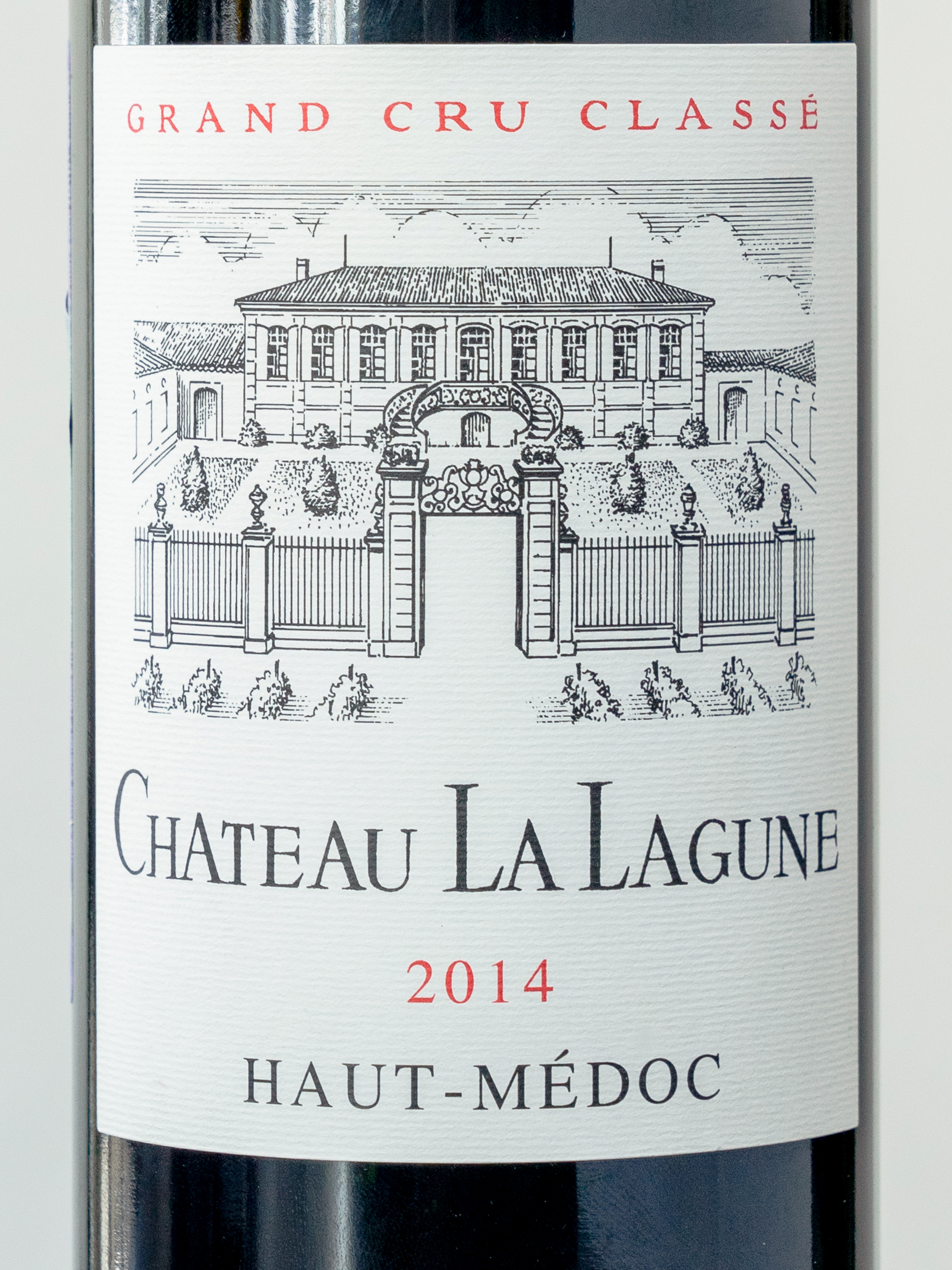 Вино Chateau La Lagune Grand Cru купить в винном ресторане Остерия - лучшая цена Вино Chateau La Lagune Grand Cru / Шато Ля Лагун Гран Крю