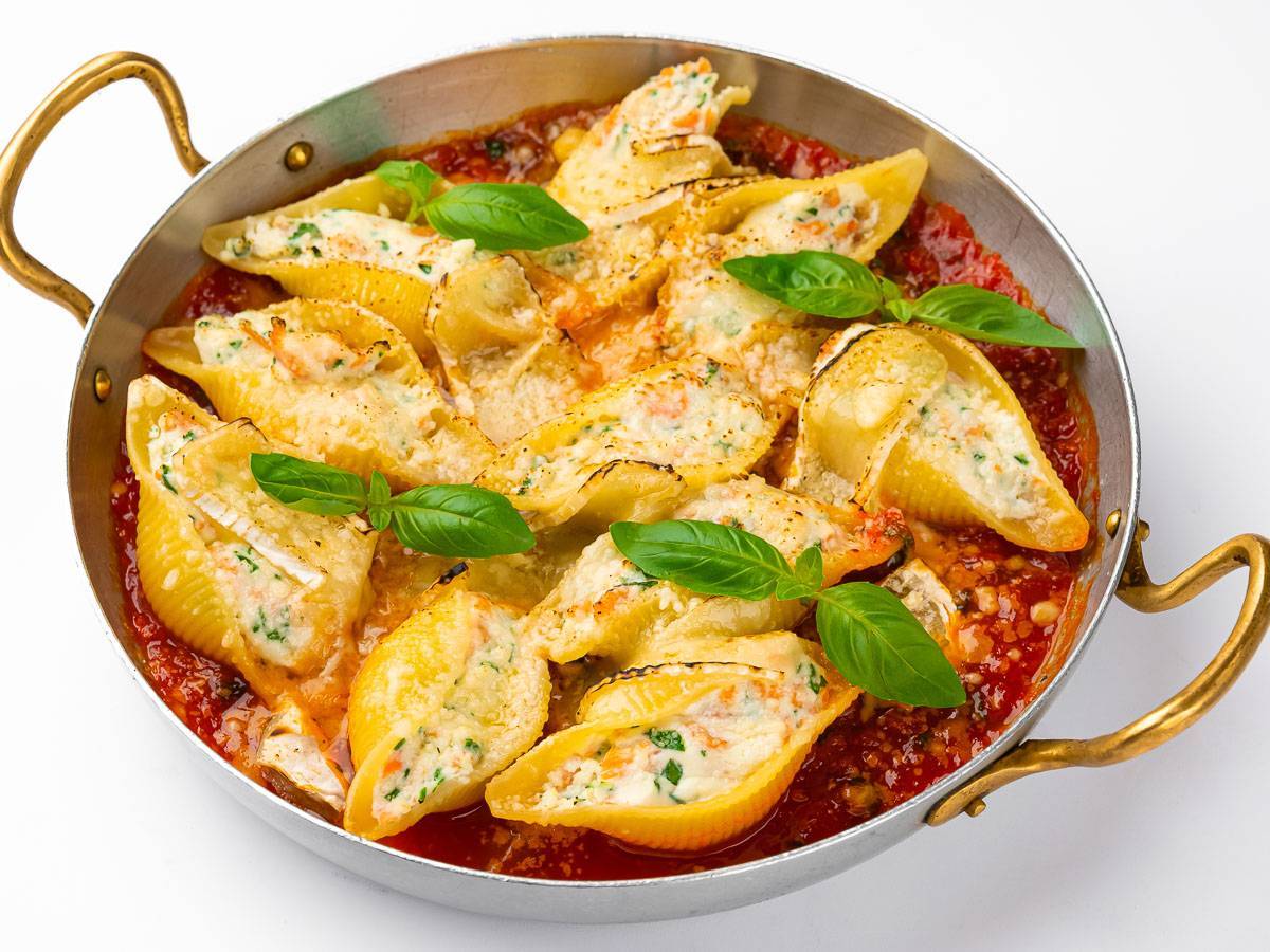 Запеченная паста с лососем