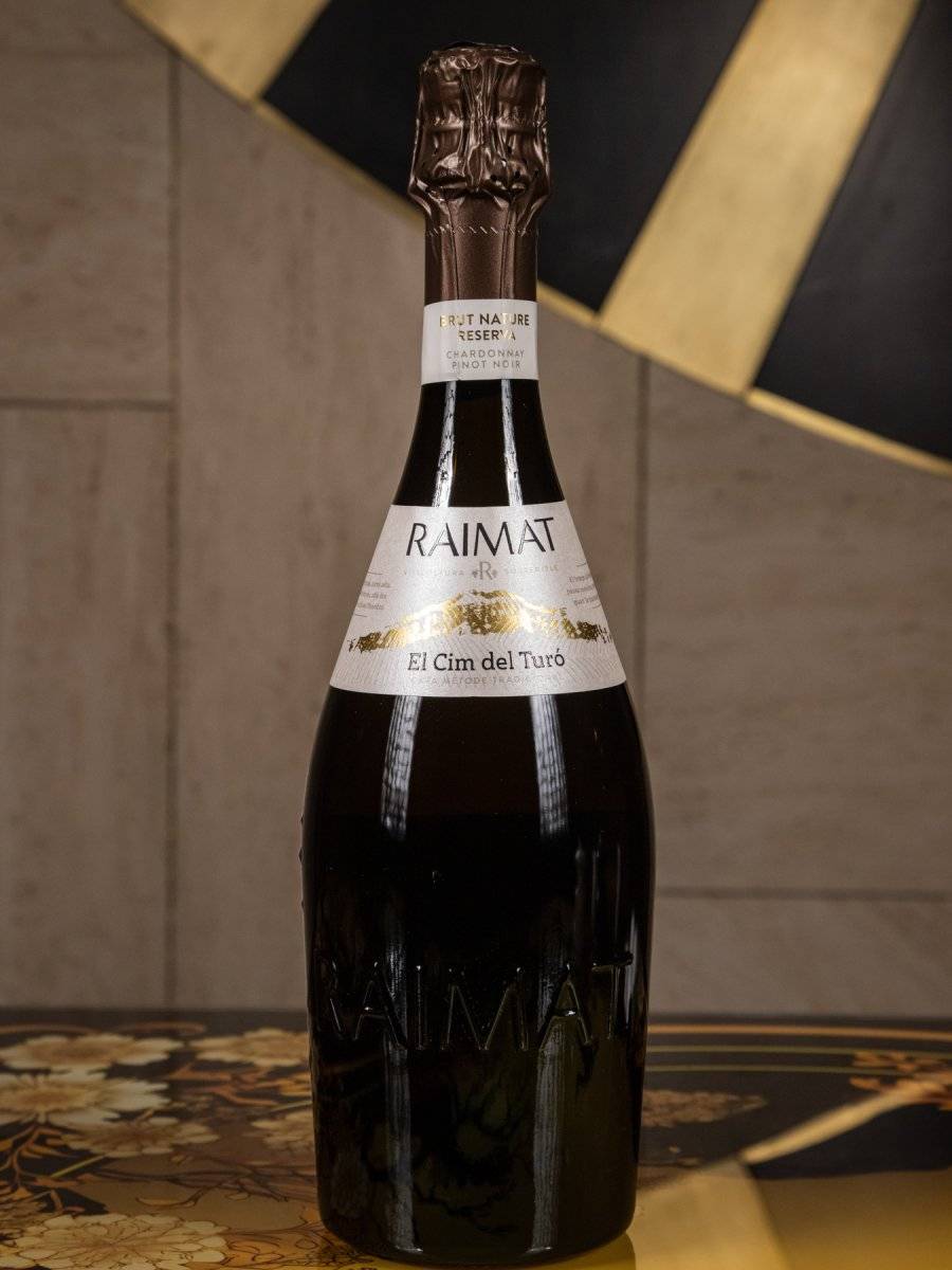 Игристое вино Raimat El Cim del Turo Brut Nature Reserva купить в винном ресторане Остерия - лучшая цена Игристое вино Raimat El Cim del Turo Brut Nature Reserva / Кава Эль Сим де Туро Резерва Брют Раймат