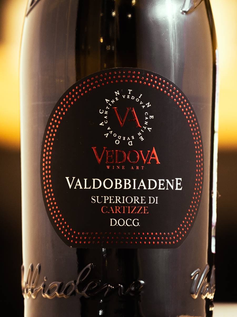 Игристое вино Vedova Wine Art Valdobbiadene Superiore di Cartizze DOCG купить в винном ресторане Остерия - лучшая цена Игристое вино Vedova Wine Art DOCG / Ведова Вайн Арт Вальдоббьядене Супериор ди Картицце ДОКГ