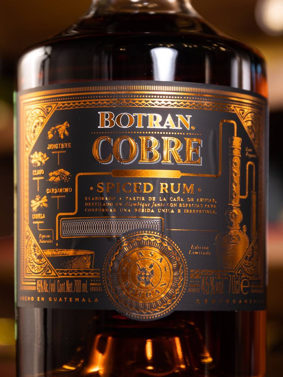Ром Botran Cobre Spiced 20 years old купить в ресторане Остерия - цена Ром Botran Cobre Spiced 20 years old / Ботранr Кобре Спайсд 20 лет