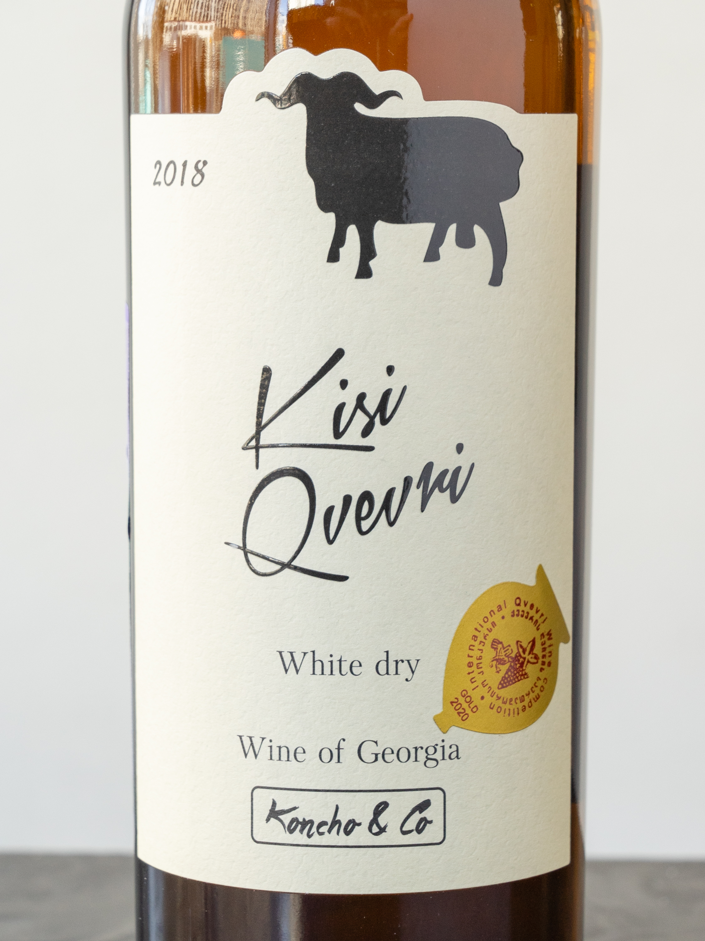 Вино Koncho&Co Kisi Qvevri купить в винном ресторане Остерия - лучшая цена Вино Koncho&Co Kisi Qvevri / Кончо и Ко Киси Квеври