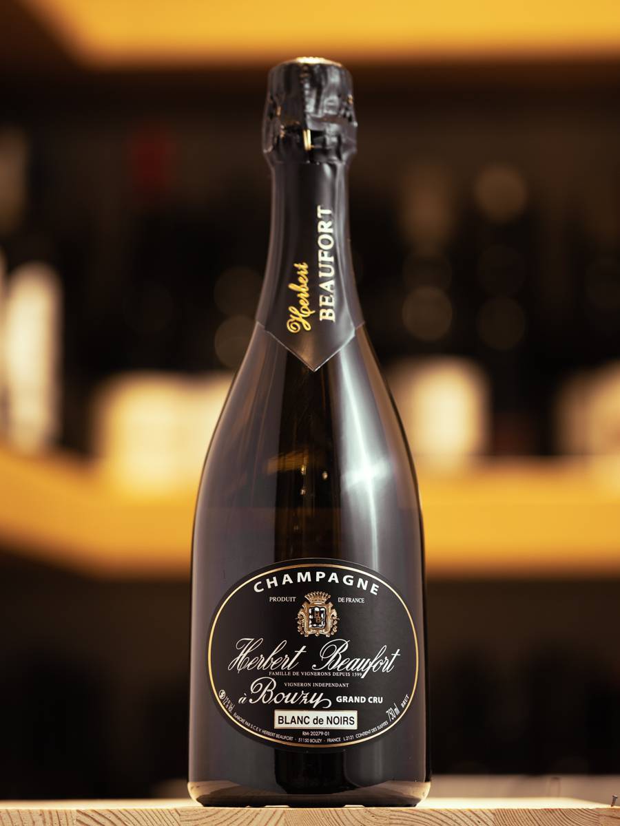 Шампанское Herbert Beaufort Bouzy Grand Cru Blanc de Noir Brut купить в винном ресторане Остерия - лучшая цена Шампанское Herbert Beaufort Bouzy Grand Cru Blanc de Noir Brut / Эрбер Бофор Бузи Гран Крю Блан де Нуар