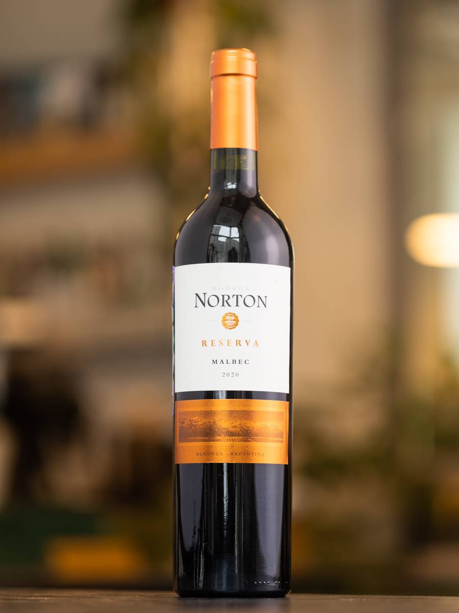 Вино Norton Reserva Malbec купить в винном ресторане Остерия - лучшая цена Вино Norton Reserva Malbec / Нортон Ресерва Мальбек