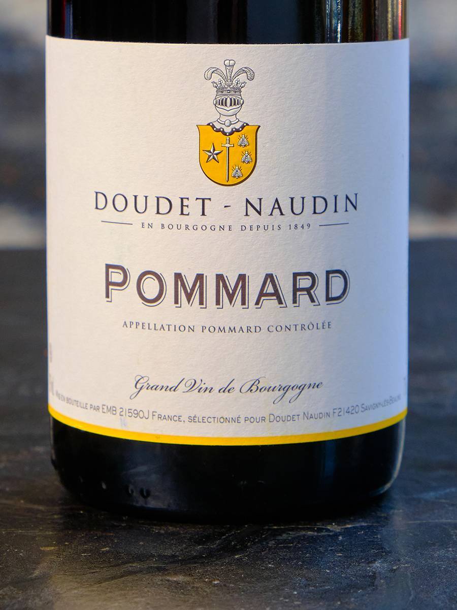 Вино Doudet Naudin Pommard 2018 / Дудэ-Ноден Поммар