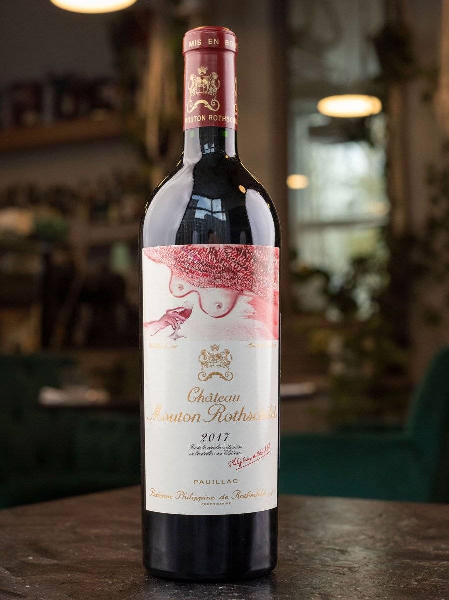 Вино Chateau Mouton Rothschild Pauillac Premier Grand Cru Classe 2017 купить в винном ресторане Остерия - лучшая цена Вино Chateau Mouton Rothschild Pauillac Premier Grand Cru Classe 2017 / Шато Мутон Ротшильд Пойяк Примьер Гранд Крю Классе