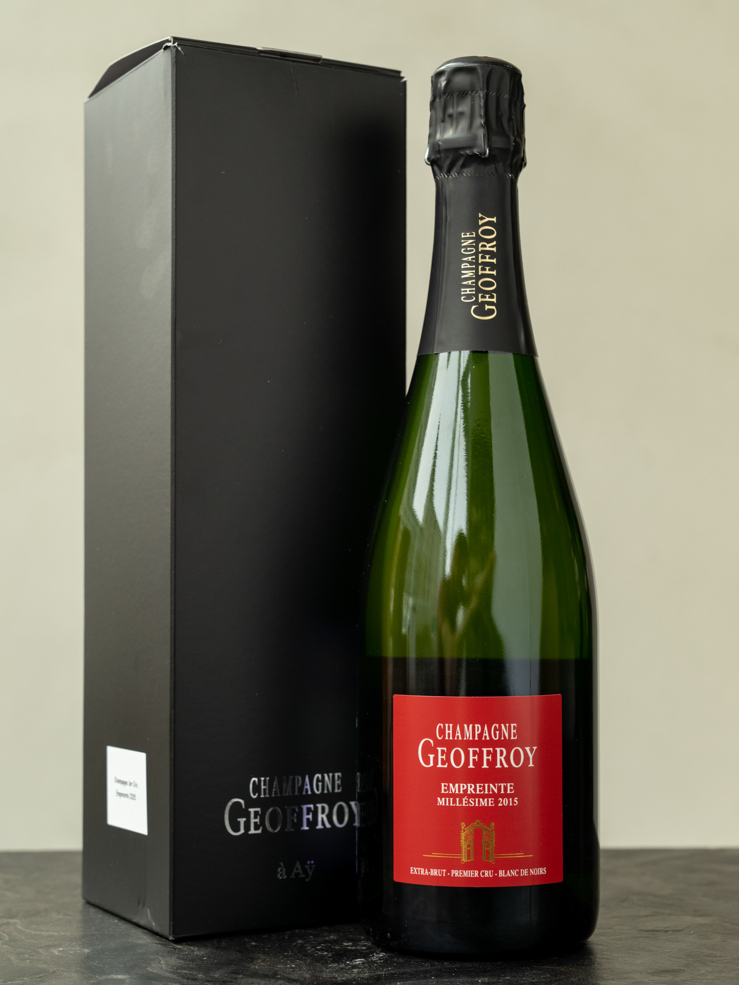 Шампанское Champagne Geoffroy Empreinte Brut Premier Cru купить в винном ресторане Остерия - лучшая цена Шампанское Champagne Geoffroy Empreinte Brut Premier Cru / Шампань Жофруа Ампрант Брют Премье Крю