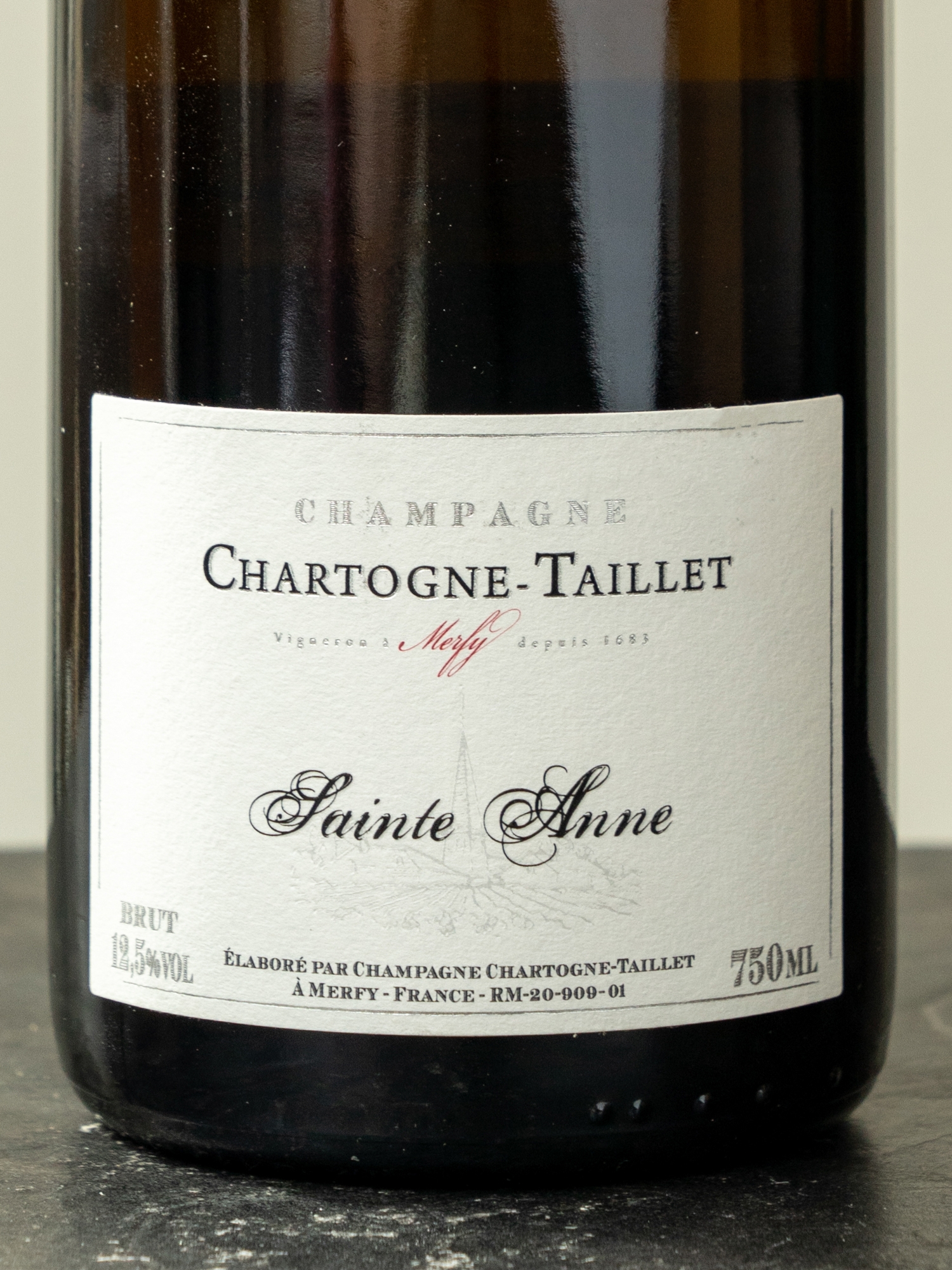 Шампанское Chartogne-Taillet Sainte Anne Brut купить в винном ресторане Остерия - лучшая цена Шампанское Chartogne-Taillet Sainte Anne Brut / Шартонь-Тайе Сент Анн Брют