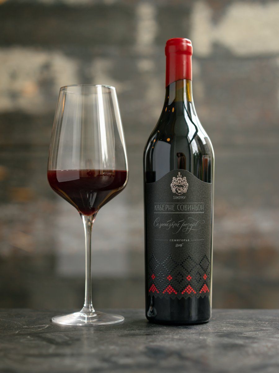 Вино Sikory Cabernet Sauvignon Family Reserve купить в ресторане Остерия - лучшая цена Вино Sikory Cabernet Sauvignon Family Reserve / Сикоры Каберне Совиньон Семейный Резерв