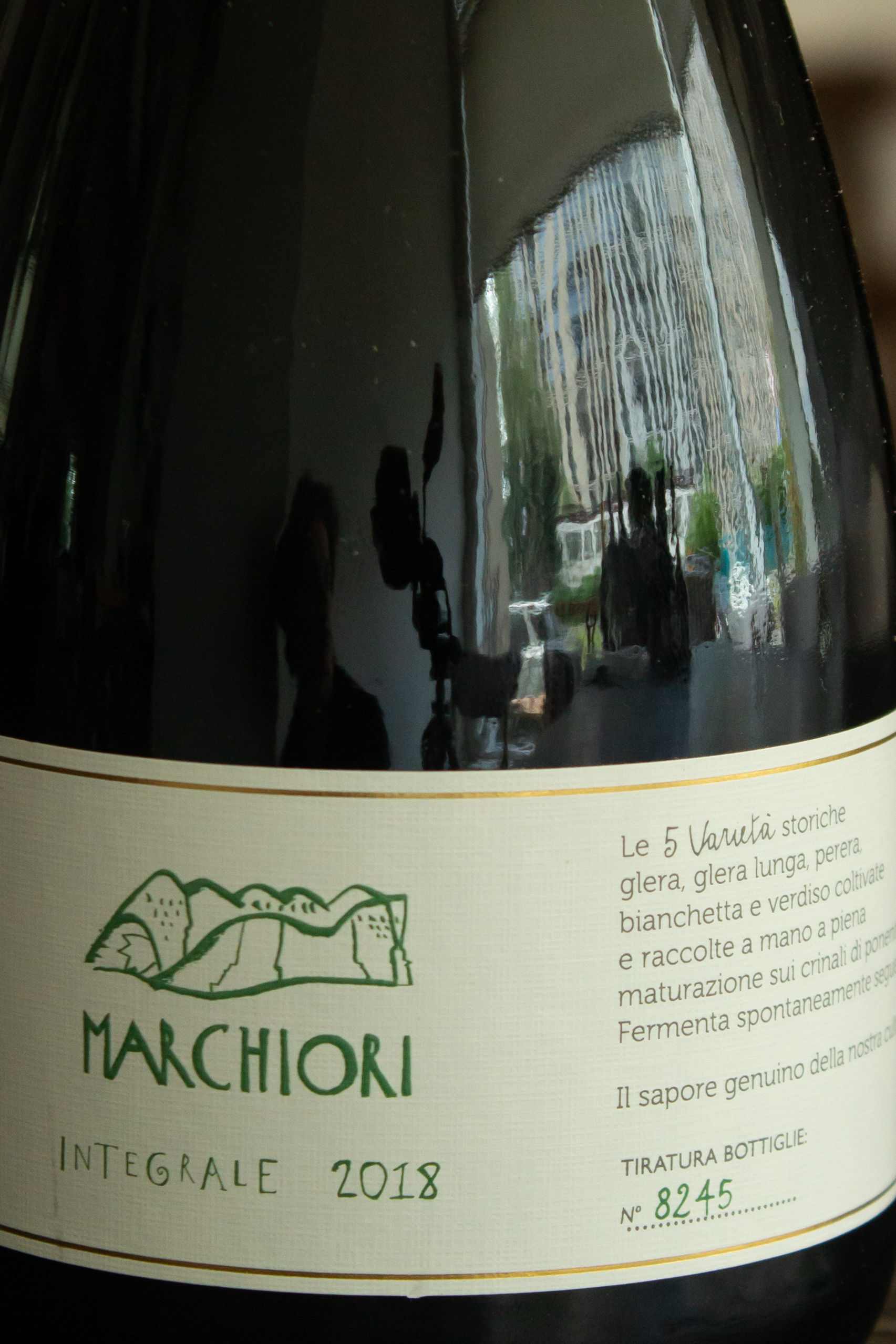 Игристое вино Marchiori Integrale Valdobbiadene Frizzante Rifermentato купить в винном ресторане Остерия - лучшая цена Игристое вино Marchiori Integrale Valdobbiadene Frizzante Rifermentato / Маркьори Интеграле Вальдобьядене Просекко Фридзанте Риферментато