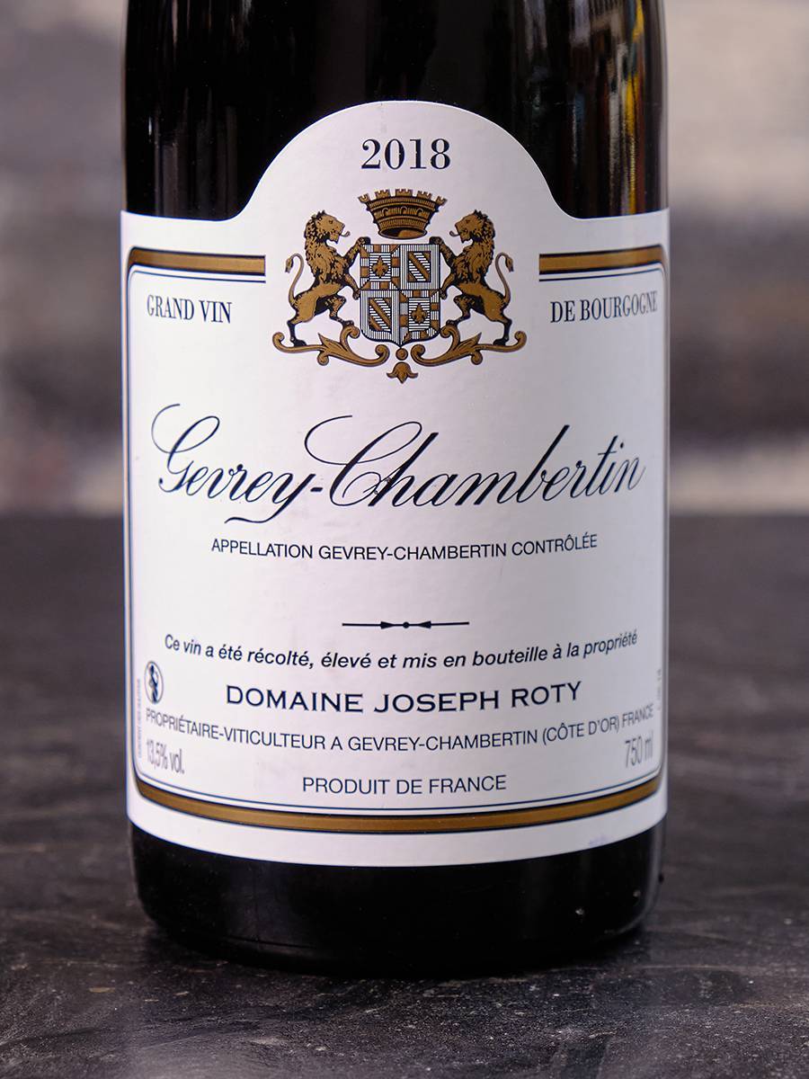 Вино Domaine Joseph Roty Gevrey-Chambertin Cuvee Champs Chenys 2018 купить в винном ресторане Остерия - лучшая цена Вино Domaine Joseph Roty Gevrey-Chambertin Cuvee Champs Chenys 2018 / Домен Жозеф Роти Жевре-Шамбертен Кюве де Шам-Шени