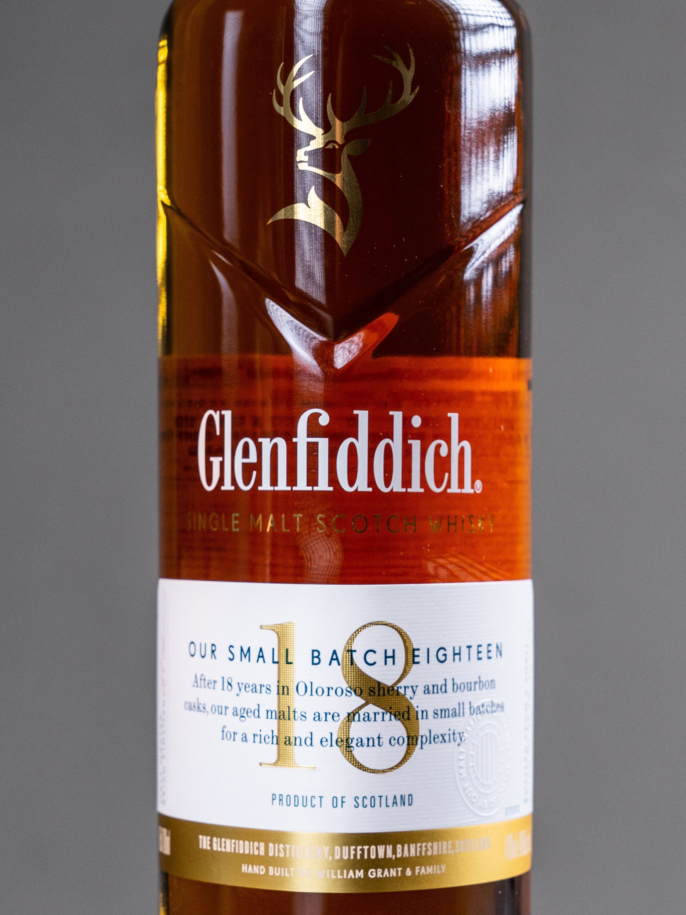 Виски Glenfiddich 18 Years Old купить в ресторане Остерия Амичи- лучшая цена Виски Glenfiddich 18 Years Old / Гленфиддик 18 лет
